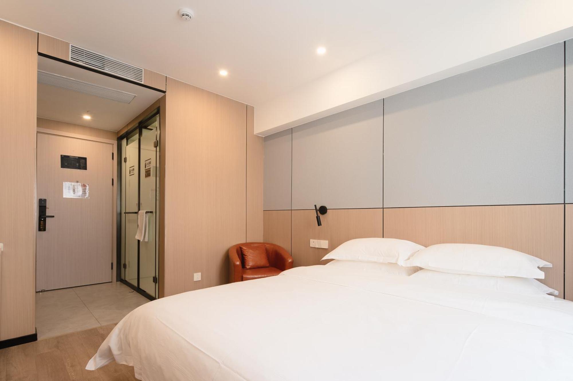 Dayin International Youth Hostel -Near People'S Square & Old Town -Social Area -Bar -Cafe -Gym -Free Laundry Luggage Storage -24H Front Desk -English Service Shanghai Exterior foto